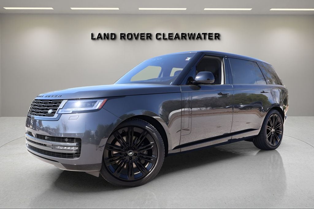 2023 Land Rover Range Rover SE LWB