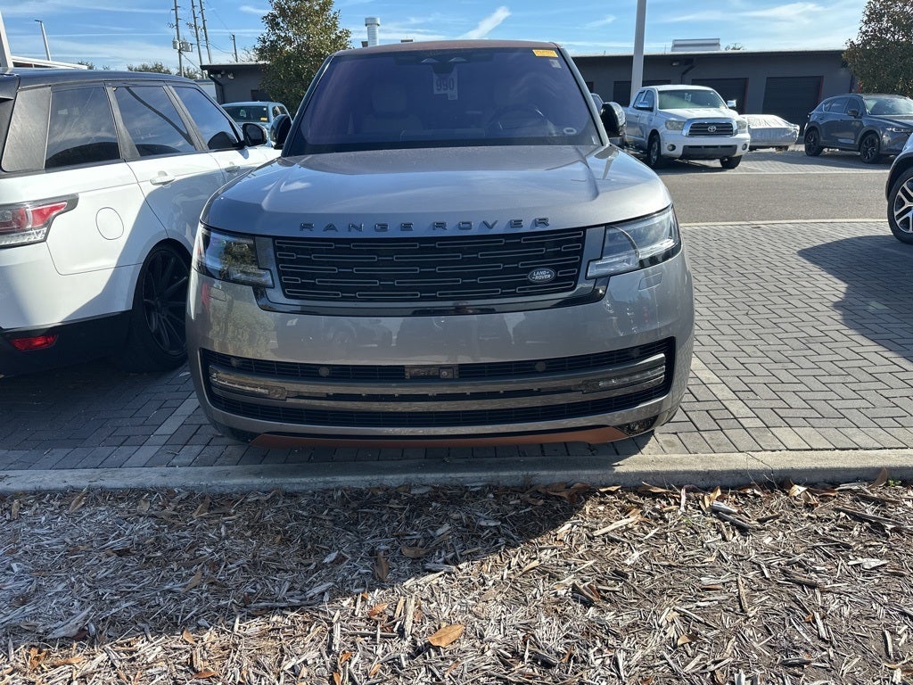 2023 Land Rover Range Rover SE LWB