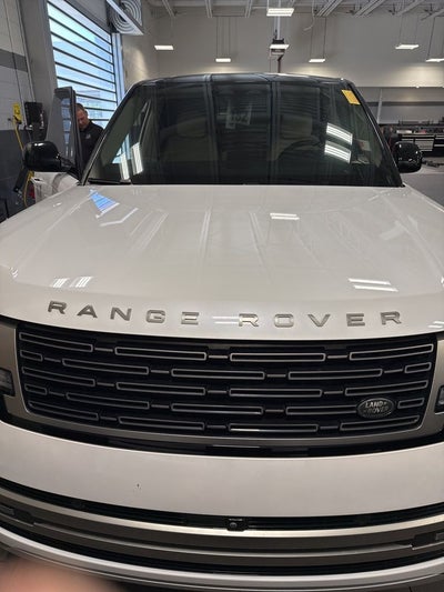 2024 Land Rover Range Rover SE LWB