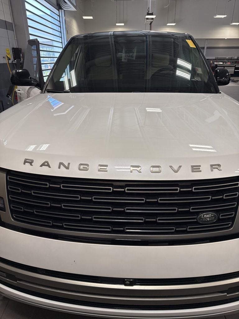 2024 Land Rover Range Rover SE LWB