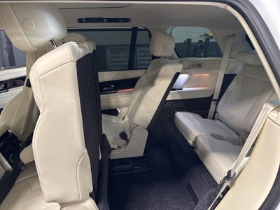 2024 Land Rover Range Rover SE LWB