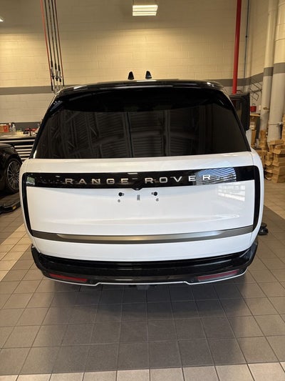 2024 Land Rover Range Rover SE LWB