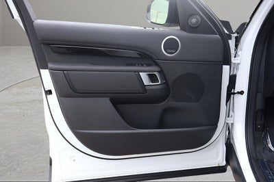 2025 Land Rover Discovery S