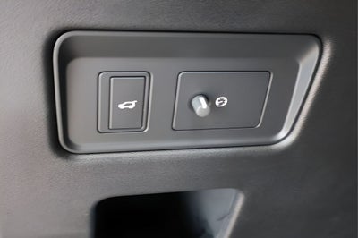2025 Land Rover Discovery Dynamic SE