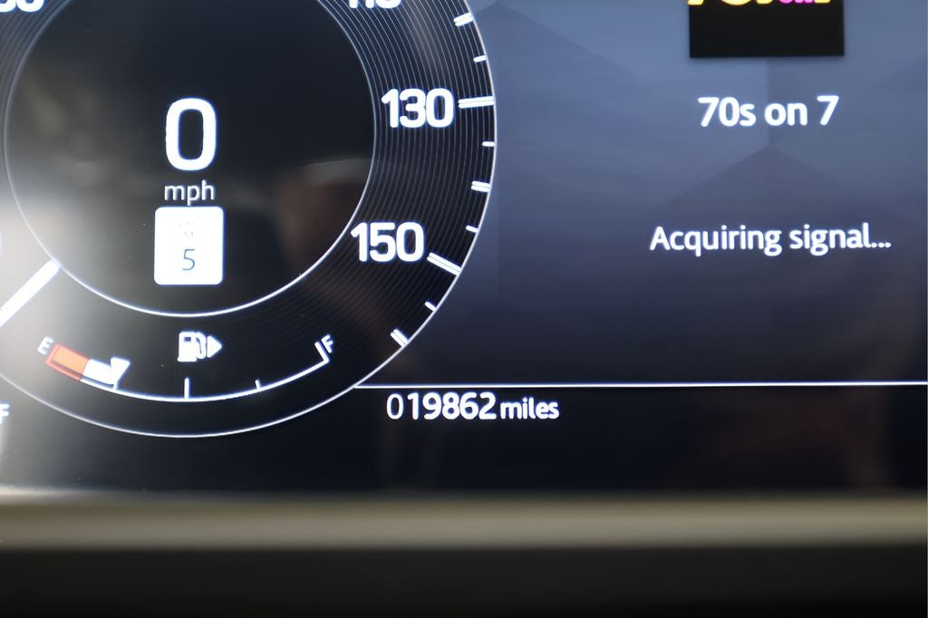 2025 Land Rover Discovery Dynamic SE