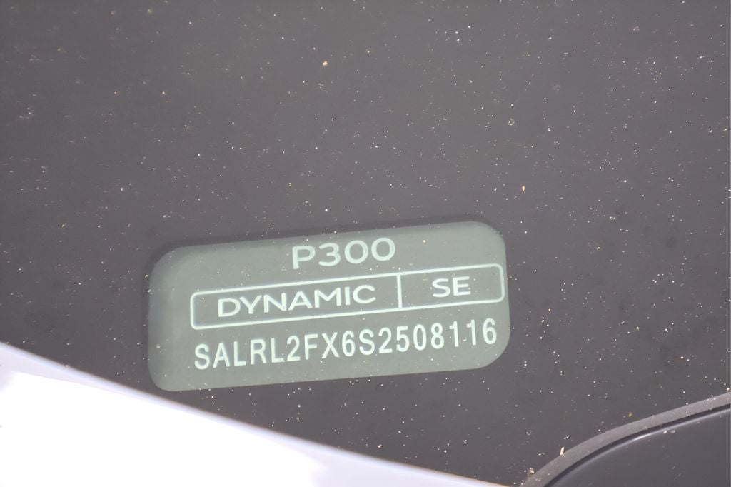 2025 Land Rover Discovery Dynamic SE