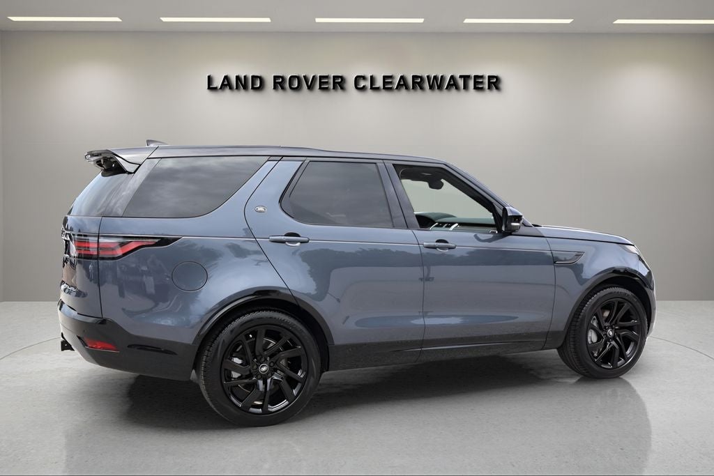 2025 Land Rover Discovery Dynamic SE