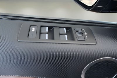 2025 Land Rover Discovery Dynamic SE