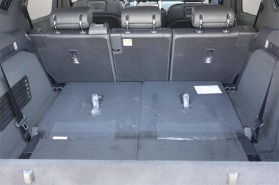 2025 Land Rover Discovery Dynamic SE