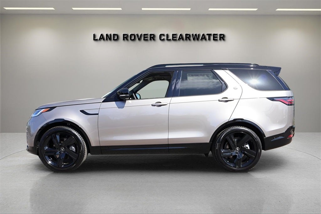 2025 Land Rover Discovery Dynamic SE