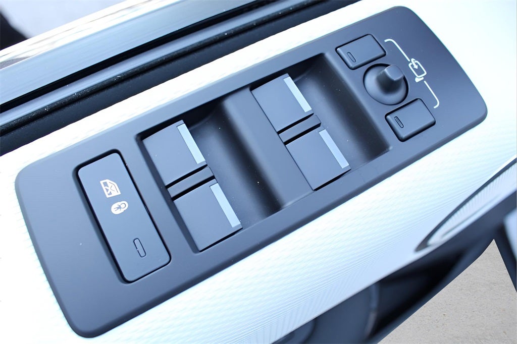 2025 Land Rover Discovery Dynamic SE