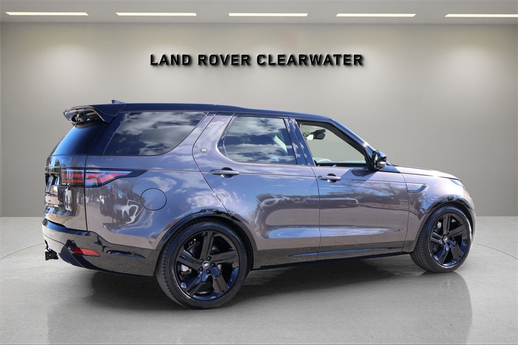 2025 Land Rover Discovery Dynamic SE