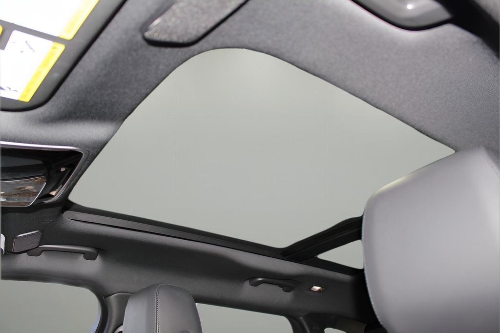 2026 Land Rover Range Rover Velar S