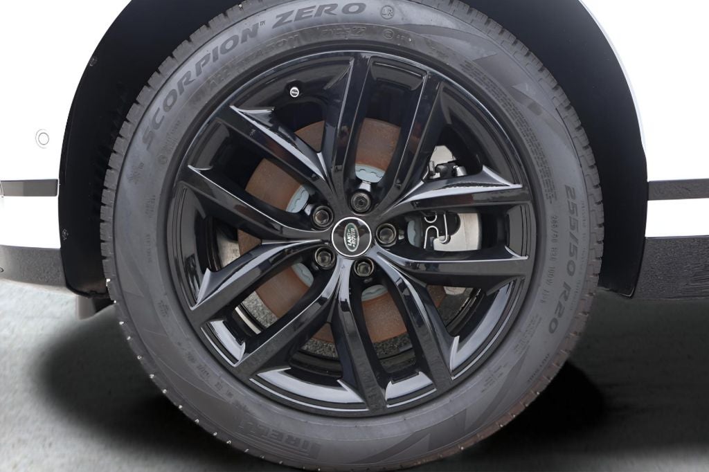 2026 Land Rover Range Rover Velar Dynamic SE