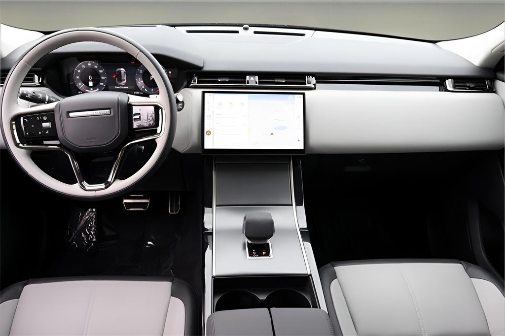2025 Land Rover Range Rover Velar Dynamic SE