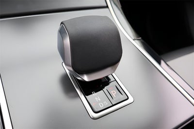 2025 Land Rover Range Rover Velar Dynamic SE