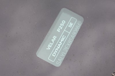 2025 Land Rover Range Rover Velar Dynamic SE