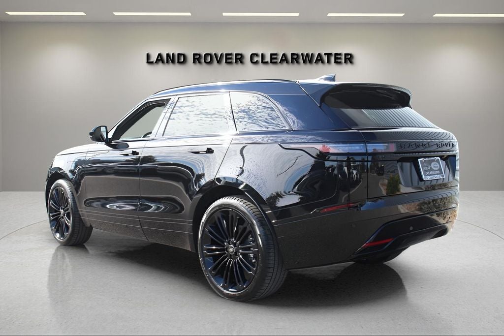 2025 Land Rover Range Rover Velar Dynamic SE