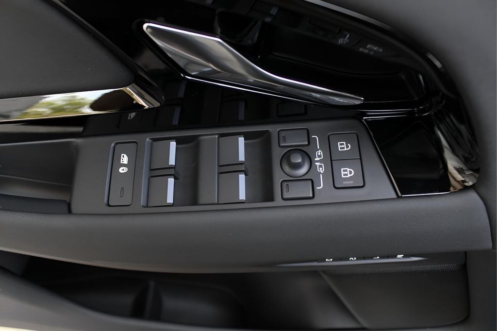 2026 Land Rover Range Rover Evoque S