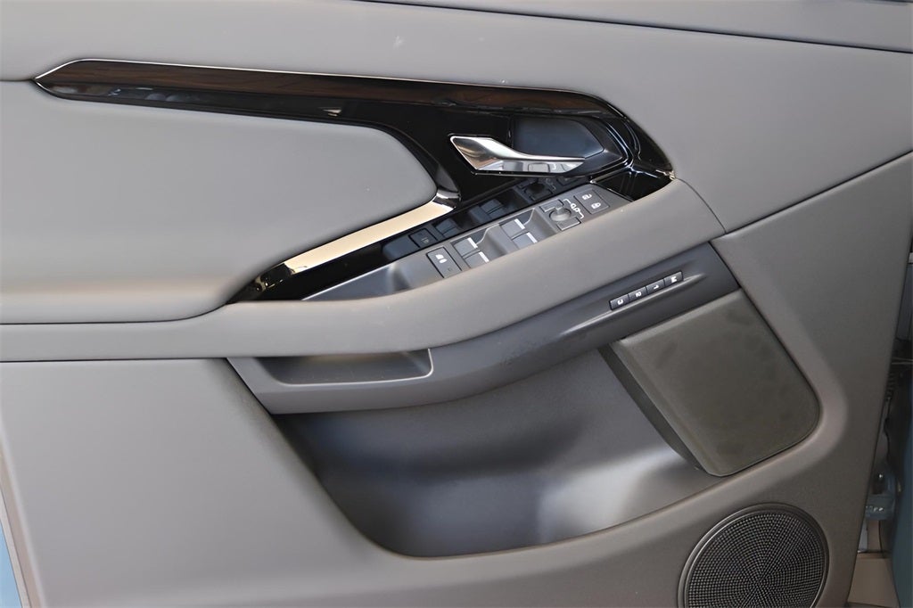 2024 Land Rover Range Rover Evoque Dynamic