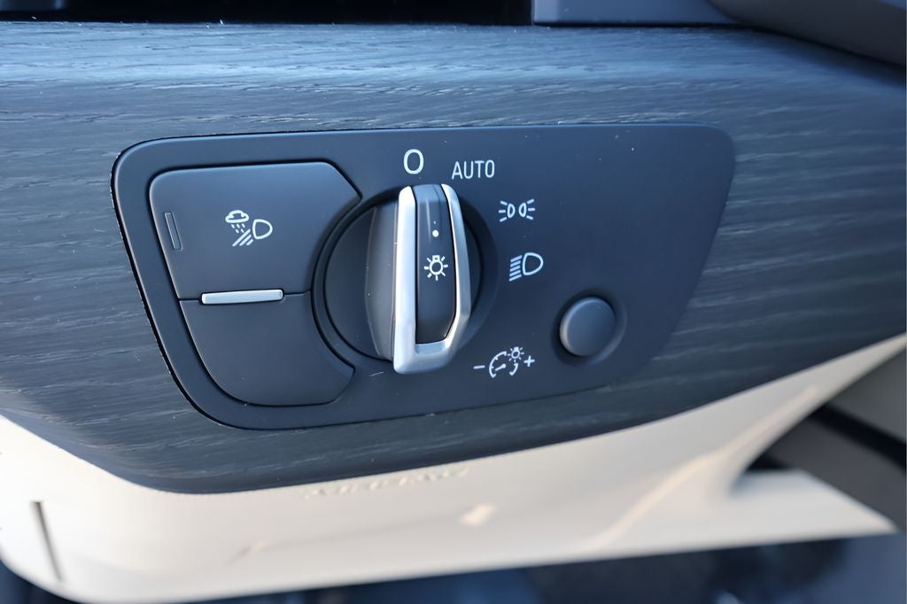 2019 Audi A4 2.0T Premium