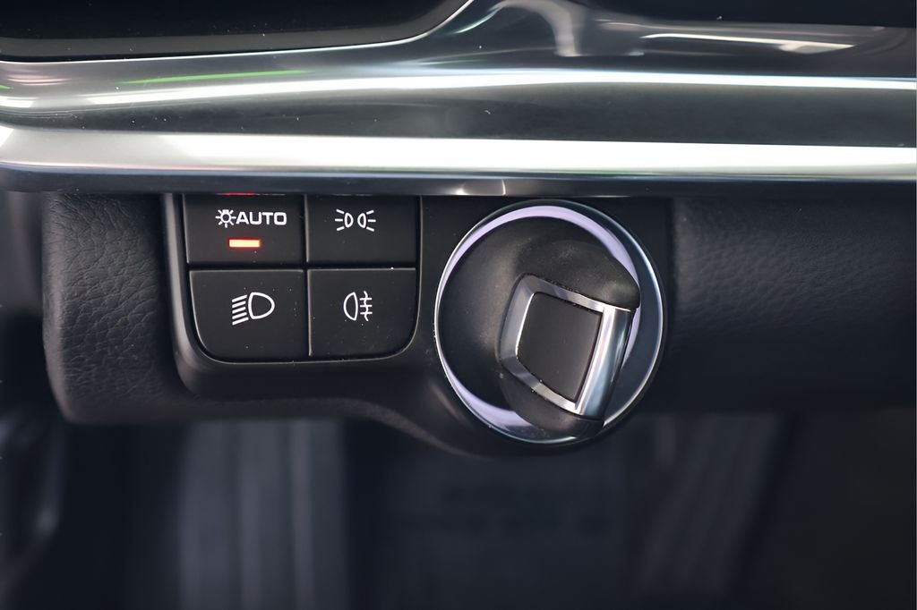 2022 Porsche Panamera Platinum Edition