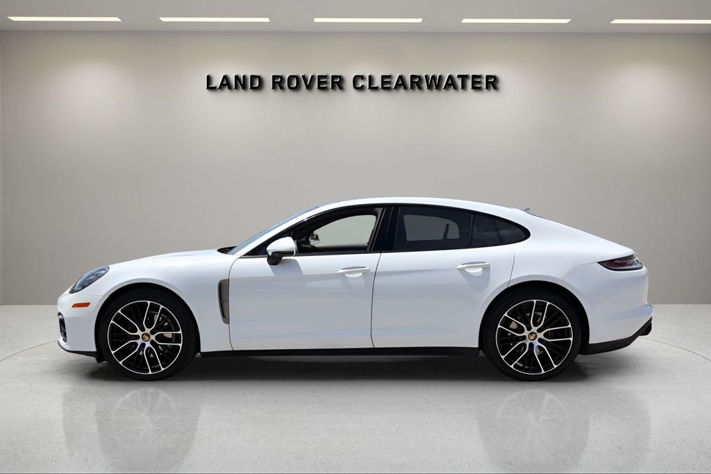 2022 Porsche Panamera Platinum Edition