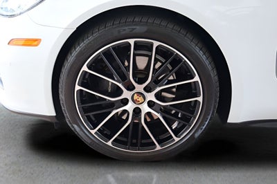 2022 Porsche Panamera Platinum Edition