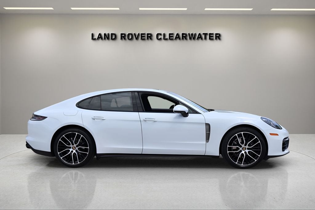 2022 Porsche Panamera Platinum Edition