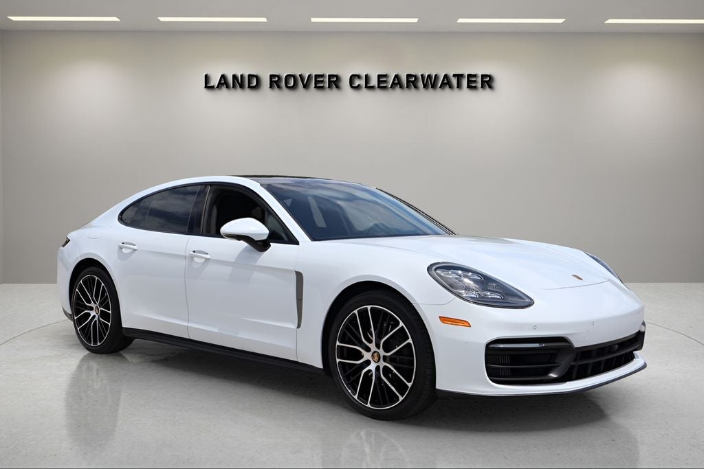 2022 Porsche Panamera Platinum Edition