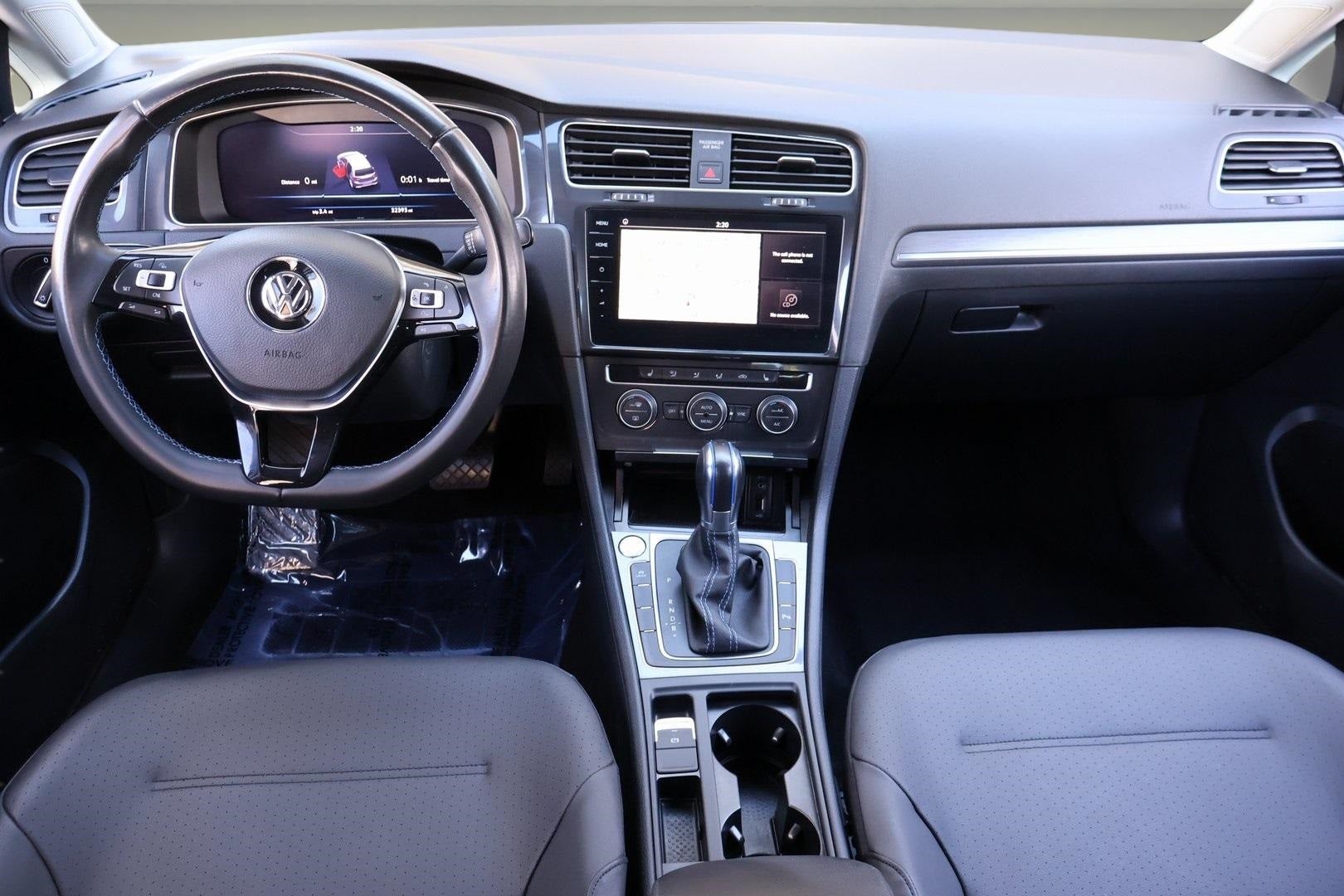 2018 Volkswagen e-Golf SEL Premium