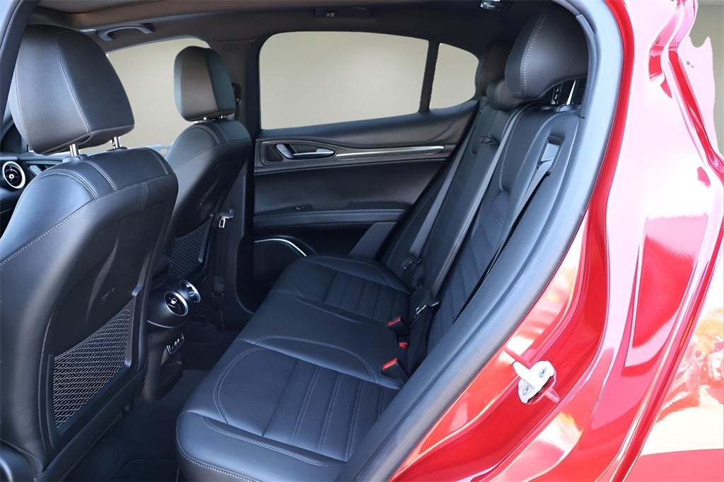 2023 Alfa Romeo Stelvio Quadrifoglio