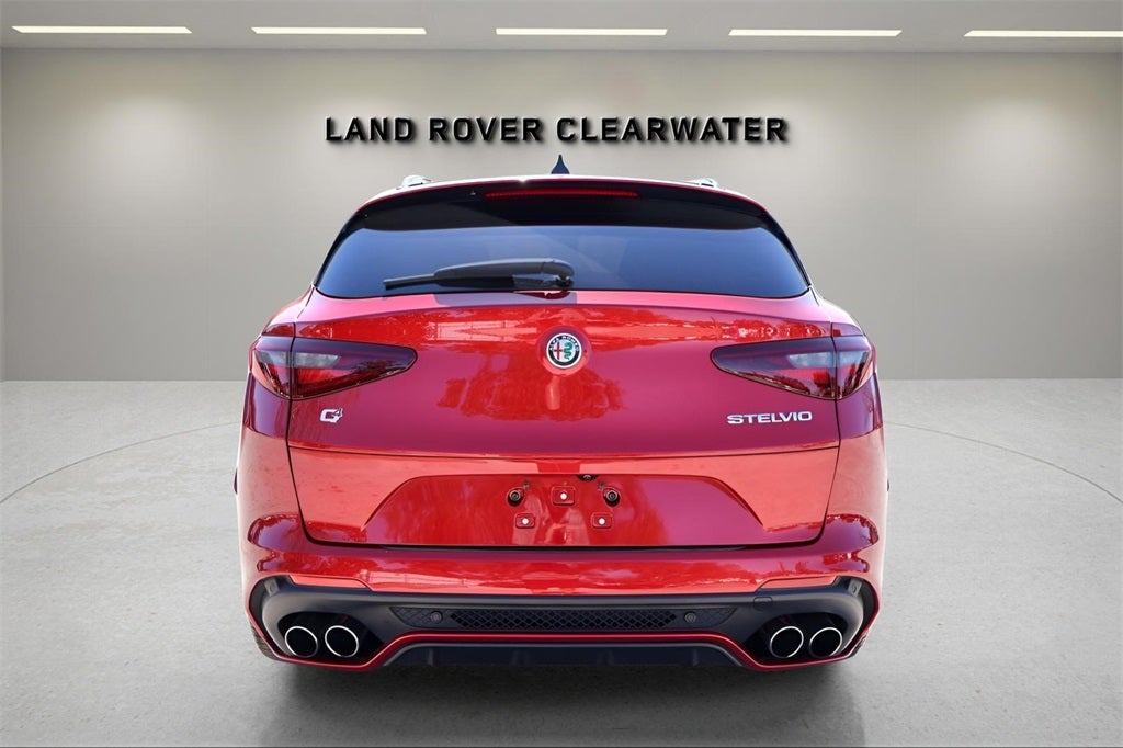 2023 Alfa Romeo Stelvio Quadrifoglio