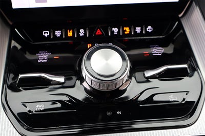 2023 Jeep Grand Wagoneer Base