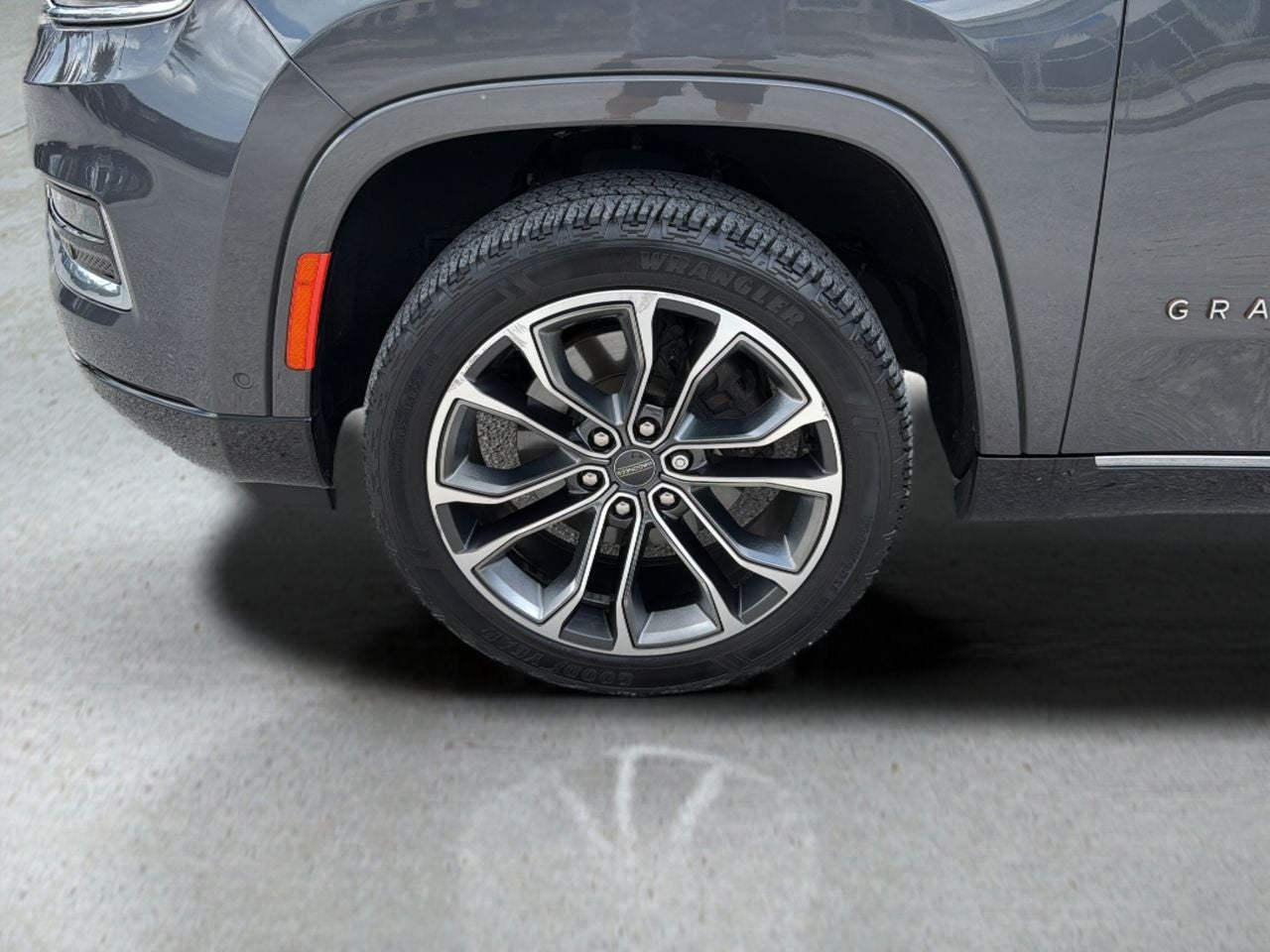 2022 Jeep Grand Wagoneer Series III