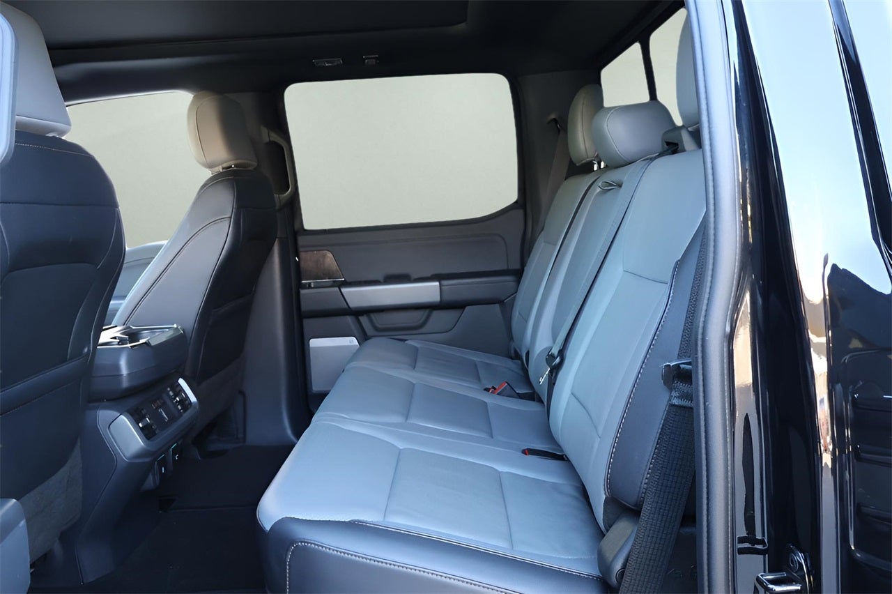 2022 Ford F-150 Lightning Lariat