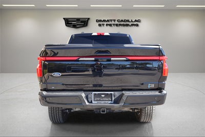 2022 Ford F-150 Lightning Lariat