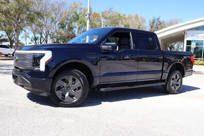 2022 Ford F-150 Lightning Lariat