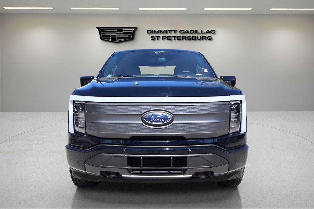 2022 Ford F-150 Lightning Lariat