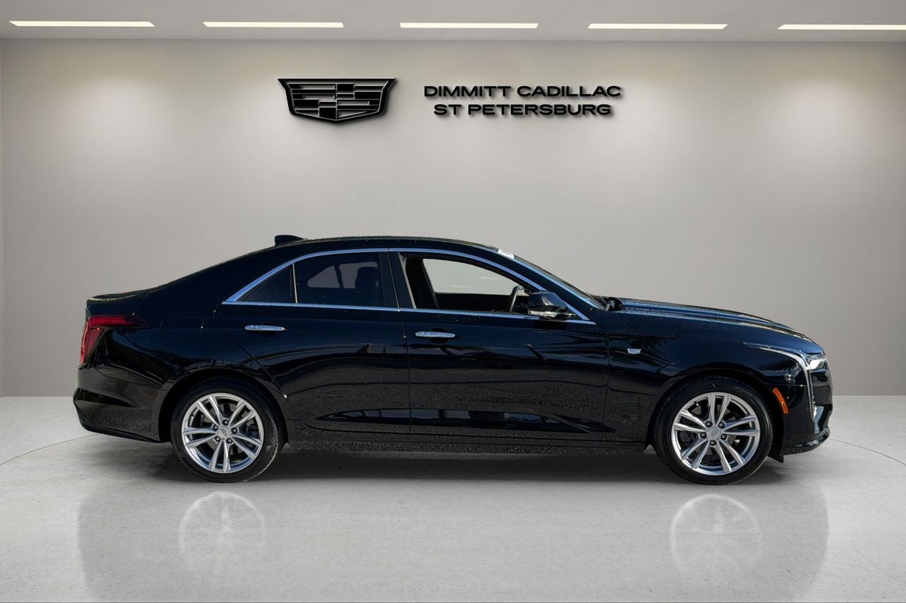 2024 Cadillac CT4 Luxury