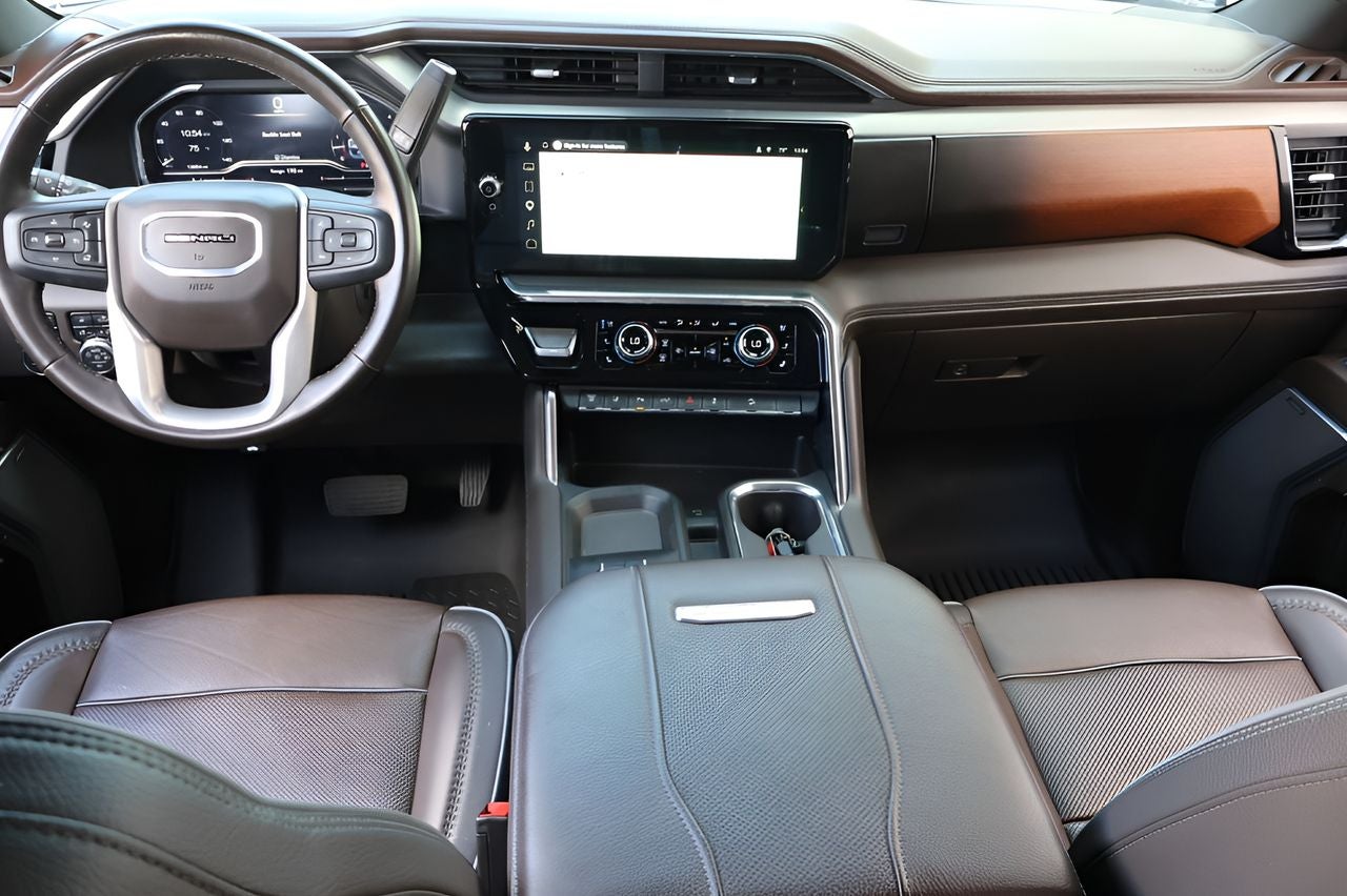 2024 GMC Sierra 2500HD Denali