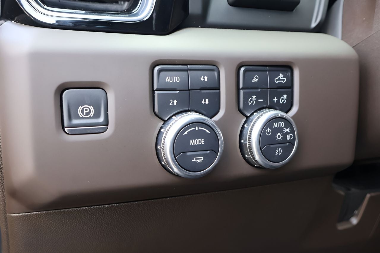 2024 GMC Sierra 2500HD Denali