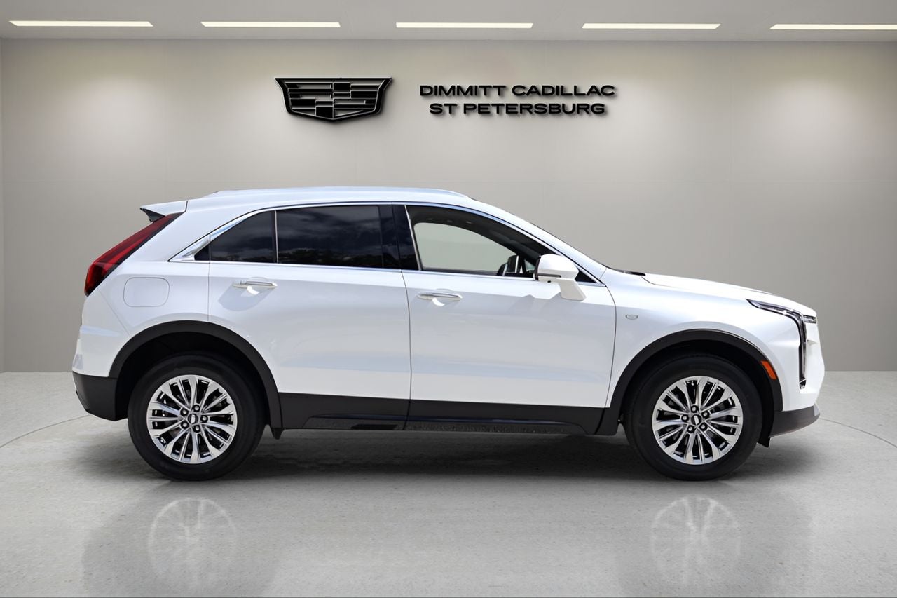 2025 Cadillac XT4 Premium Luxury