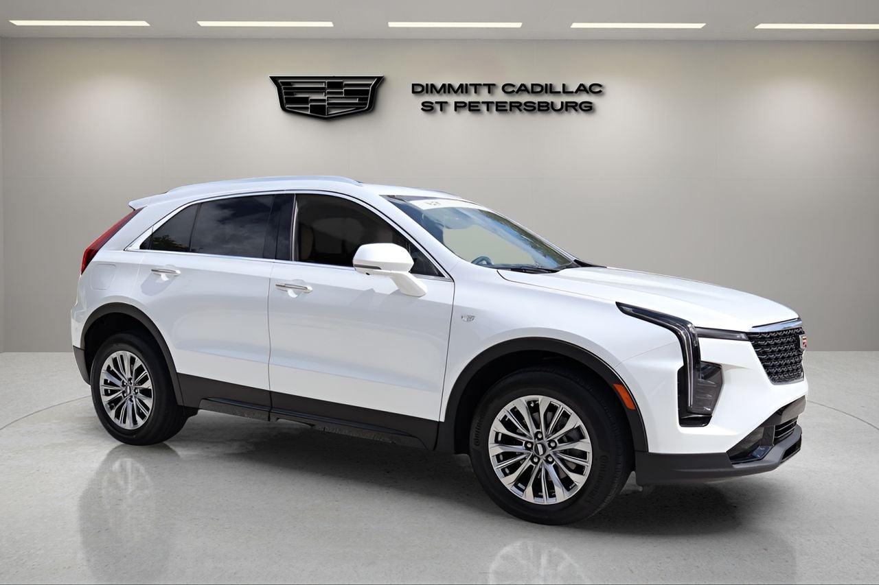 2025 Cadillac XT4 Premium Luxury