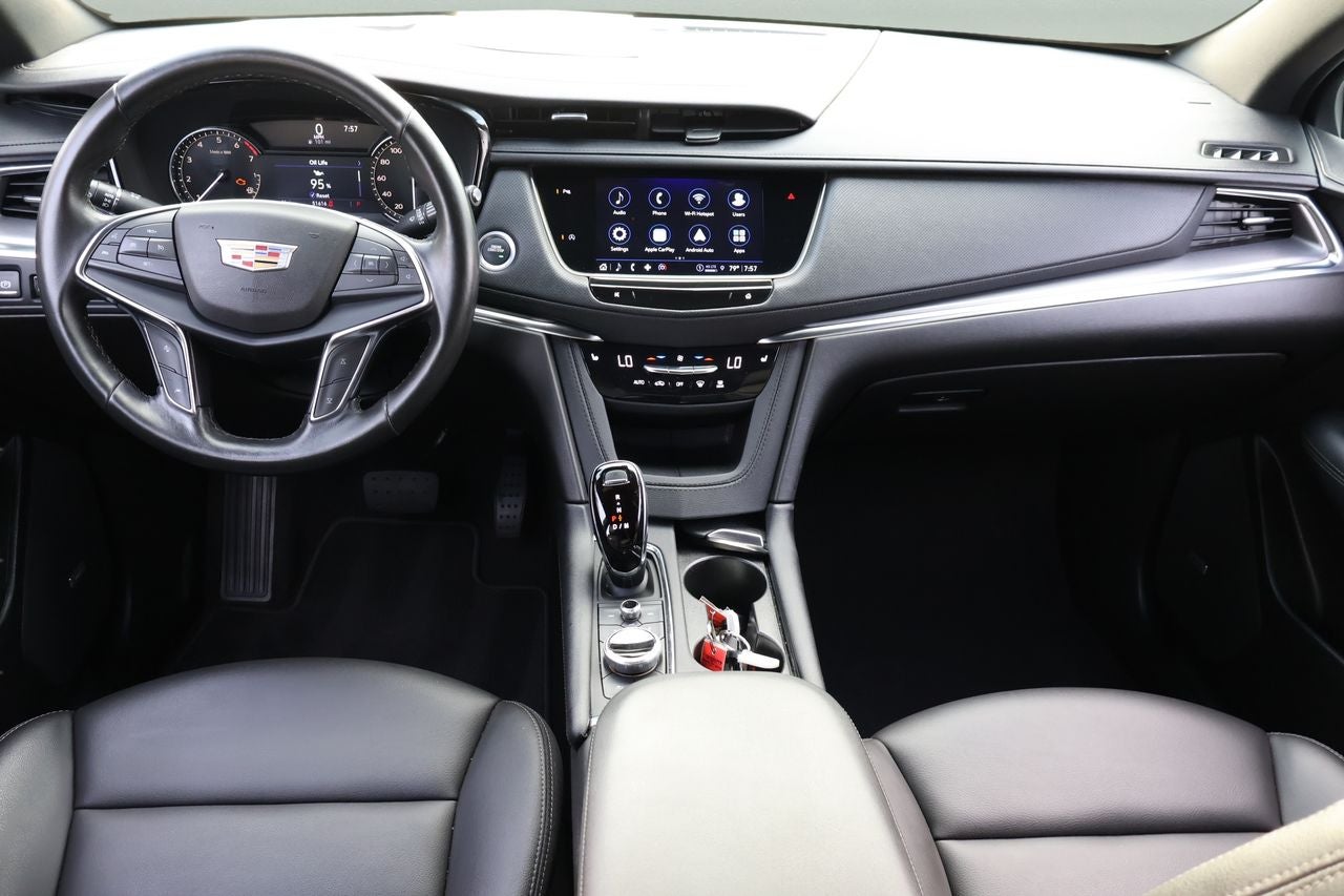 2022 Cadillac XT5 Luxury