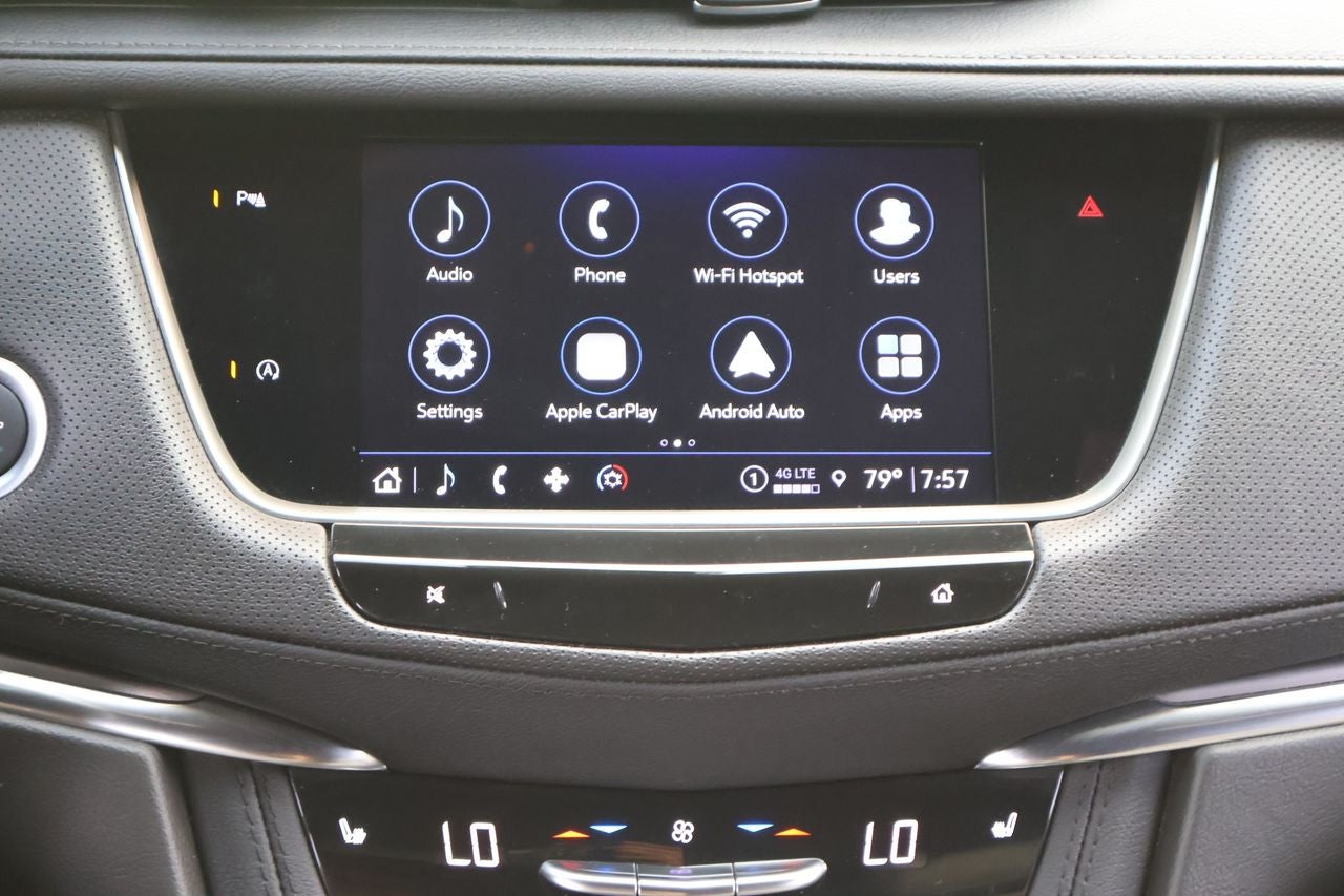 2022 Cadillac XT5 Luxury