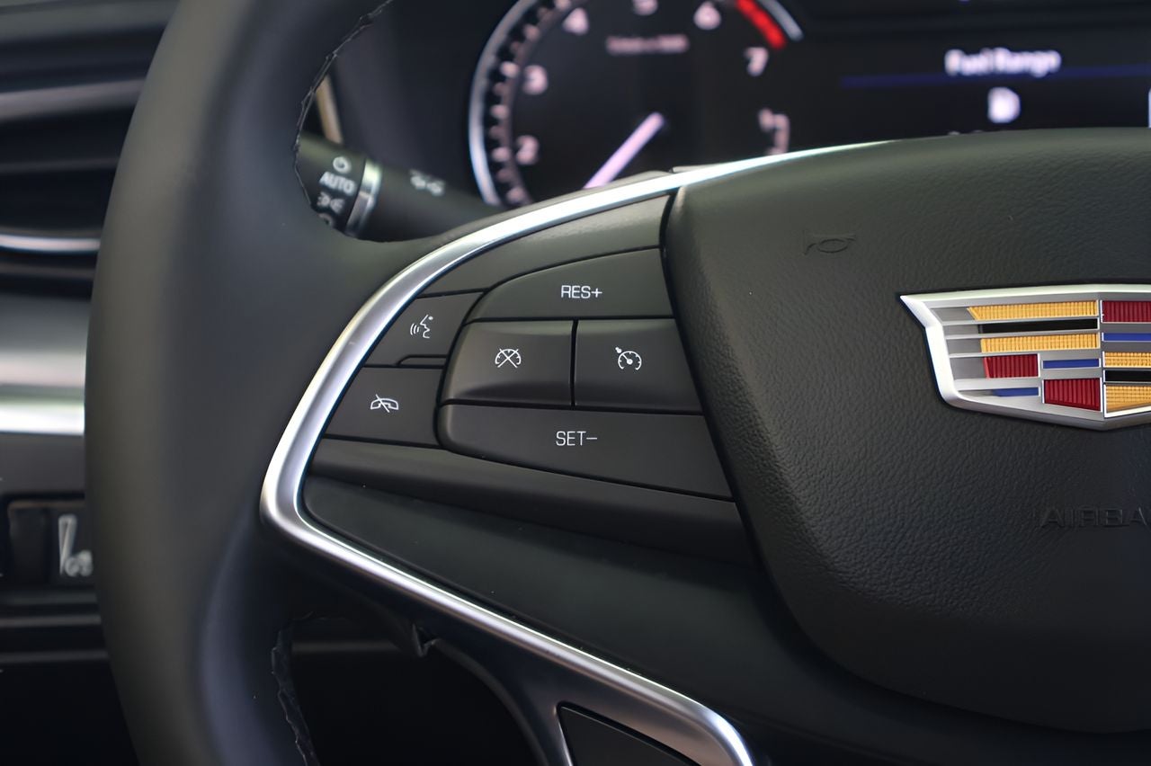 2024 Cadillac XT5 Luxury