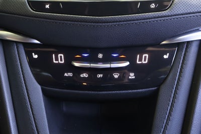 2024 Cadillac XT5 Luxury