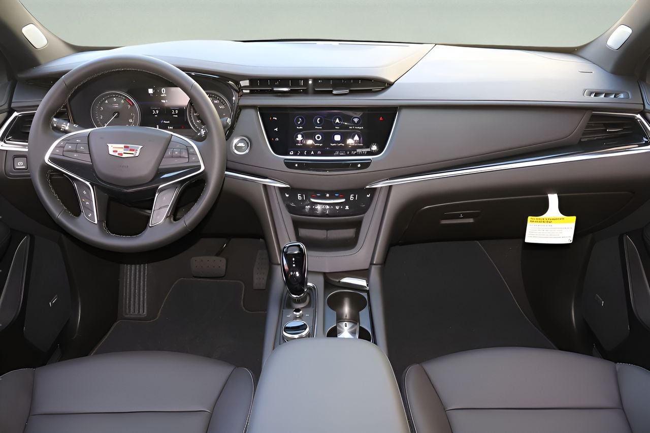 2026 Cadillac XT5 Premium Luxury