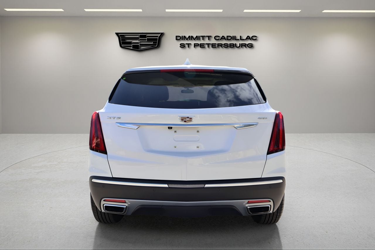 2022 Cadillac XT5 Premium Luxury